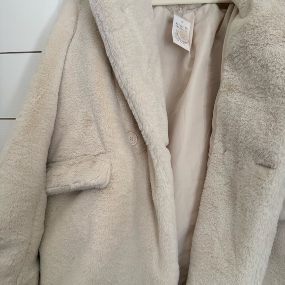 NWOT Altar’d state faux fur coat - Picture 7 of 13